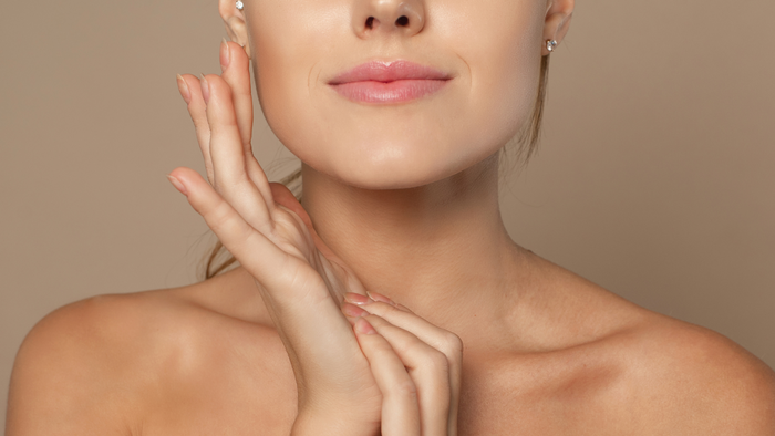 Que Font Vraiment les Peptides, Niacinamide et Collagène à Votre Peau ?